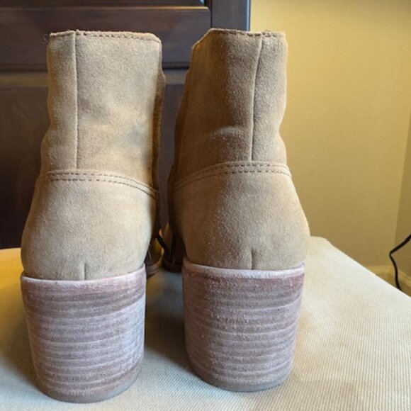 Madewell The Lonnie Boot‎ In Khaki Brown Suede Size 7.5 - Picture 2 of 7